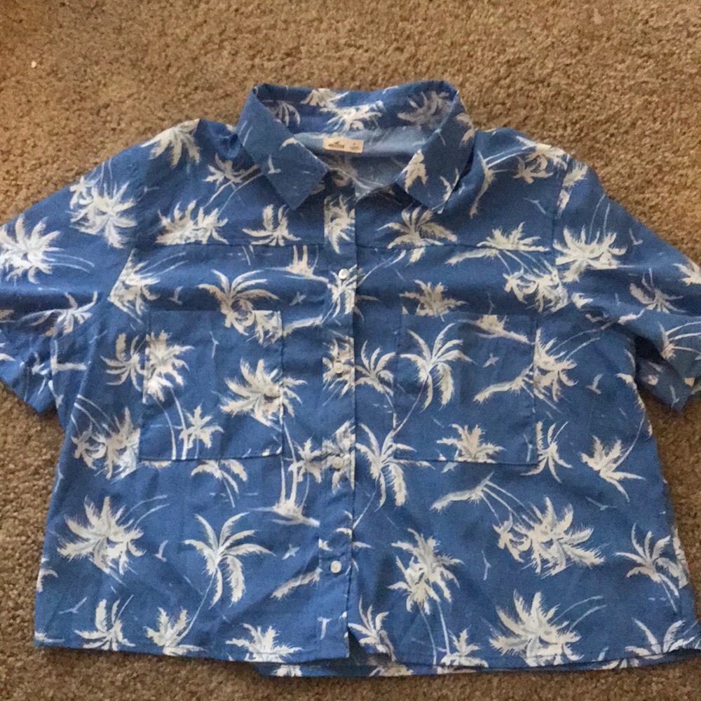 Hollister Hawaiian Button Up